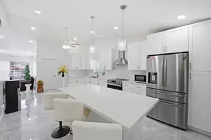 7903 Burlwood Ln, Lake Worth, FL 33467 - Photo 12