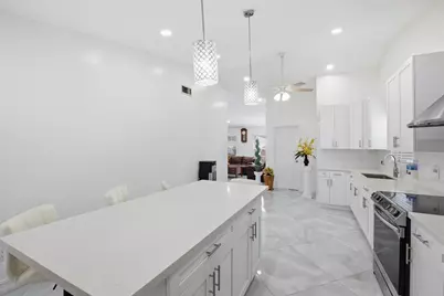 7903 Burlwood Lane, Lake Worth, FL 33467 - Photo 14