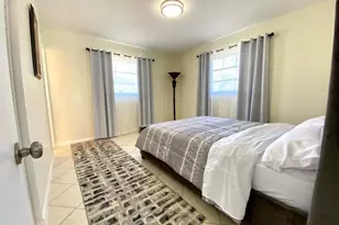 523 SE 20th Ct, Boynton Beach, FL 33435 - Photo 10