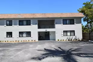 523 SE 20th Ct, Boynton Beach, FL 33435 - Photo 2