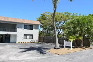 523 SE 20th Ct, Boynton Beach, FL 33435 - Photo 6