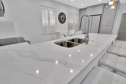 450 Normandy J, Delray Beach, FL 33484 - Photo 12