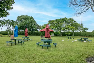 39 Burgundy A, Delray Beach, FL 33484 - Photo 16