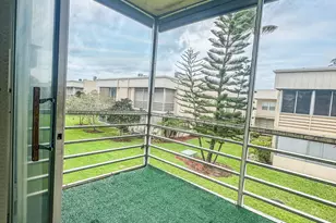 39 Burgundy A, Delray Beach, FL 33484 - Photo 12