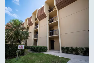 5390 Woodland Lakes Drive #104, Palm Beach Gardens, FL 33418 - Photo 1