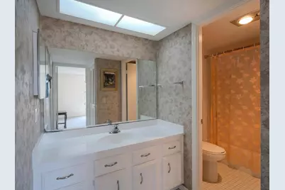 5390 Woodland Lakes Drive #104, Palm Beach Gardens, FL 33418 - Photo 14