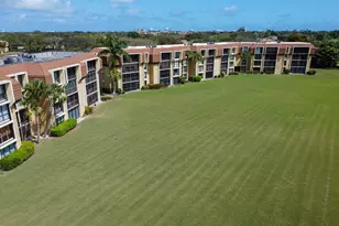 5390 Woodland Lakes Dr, Palm Beach Gardens, FL 33418 - Photo 28