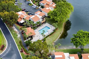 5887 Fox Hollow Dr, Boca Raton, FL 33486 - Photo 6