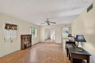 328 Pine Ridge Cir, Greenacres, FL 33463 - Photo 8