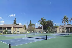 328 Pine Ridge Cir, Greenacres, FL 33463 - Photo 42