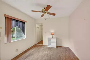 328 Pine Ridge Cir, Greenacres, FL 33463 - Photo 28