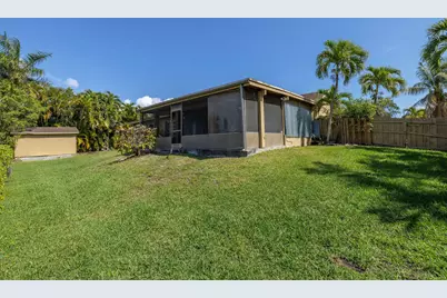 18422 SW 87th Place, Cutler Bay, FL 33157 - Photo 6