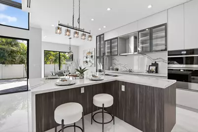 750 NE 16th Avenue, Fort Lauderdale, FL 33304 - Photo 14