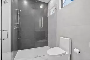 750 NE 16th Ave, Fort Lauderdale, FL 33304 - Photo 50