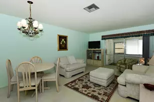 2789 Ashley Dr W, West Palm Beach, FL 33415 - Photo 2