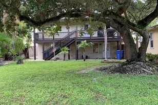 121 S Oak St, Lantana, FL 33462 - Photo 1