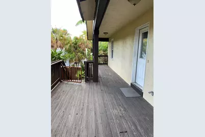 121 S Oak Street, Lantana, FL 33462 - Photo 4