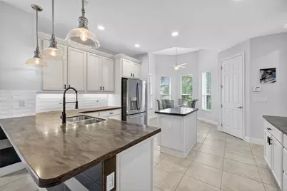 9624 SW Royal Poinciana Drive, Port Saint Lucie, FL 34987 - Photo 8