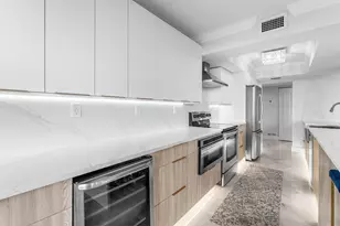 5480 N Ocean Dr, Singer Island, FL 33404 - Photo 2