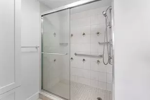5480 N Ocean Dr, Singer Island, FL 33404 - Photo 18