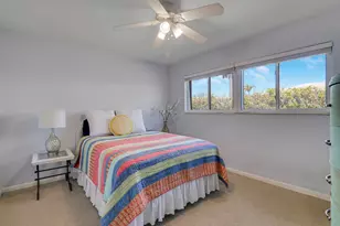 856 Country Club Dr, North Palm Beach, FL 33408 - Photo 16