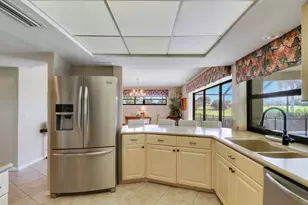 856 Country Club Dr, North Palm Beach, FL 33408 - Photo 22