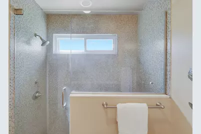 856 Country Club Drive, North Palm Beach, FL 33408 - Photo 12