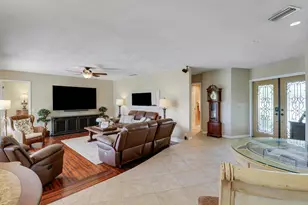 856 Country Club Dr, North Palm Beach, FL 33408 - Photo 24