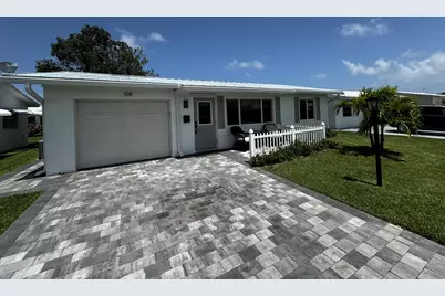 108 SW 9th Street, Boynton Beach, FL 33426 - Photo 2