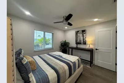 108 SW 9th Street, Boynton Beach, FL 33426 - Photo 16