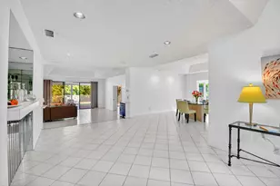35 Glens Dr E, Boynton Beach, FL 33436 - Photo 16