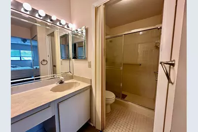 15235 Lakes Of Delray Boulevard #308, Delray Beach, FL 33484 - Photo 14