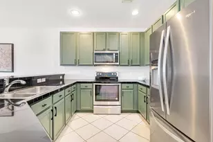 13385 Georgian Ct, Wellington, FL 33414 - Photo 10