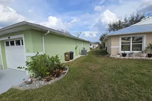 6621 Picante Cir, Fort Pierce, FL 34951 - Photo 24