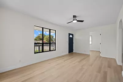 1244 W 25th Street, Riviera Beach, FL 33404 - Photo 8