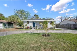 1244 W 25th St, Riviera Beach, FL 33404 - Photo 2