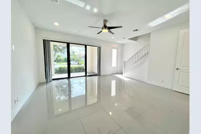 4079 Faraday Way, Palm Beach Gardens, FL 33418 - Photo 8