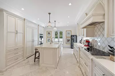 210 Emerald Lane, Palm Beach, FL 33480 - Photo 12