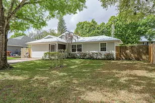 2445 88th Ct, Vero Beach, FL 32966 - Photo 1