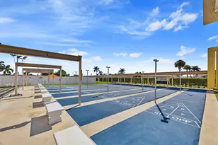 2735 Dudley Dr E, West Palm Beach, FL 33415 - Photo 18
