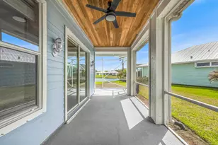 615 NE Canoe Park Cir, Port Saint Lucie, FL 34983 - Photo 24