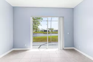 615 NE Canoe Park Cir, Port Saint Lucie, FL 34983 - Photo 16