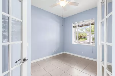 615 NE Canoe Park Circle, Port Saint Lucie, FL 34983 - Photo 6