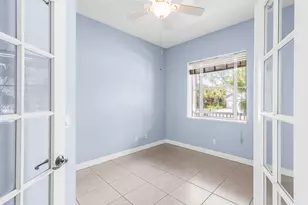 615 NE Canoe Park Cir, Port Saint Lucie, FL 34983 - Photo 6