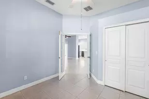 615 NE Canoe Park Cir, Port Saint Lucie, FL 34983 - Photo 8
