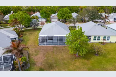 615 NE Canoe Park Circle, Port Saint Lucie, FL 34983 - Photo 32