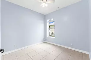 615 NE Canoe Park Cir, Port Saint Lucie, FL 34983 - Photo 10