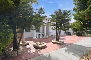 15062 SW 11th St, Miami, FL 33194 - Photo 4