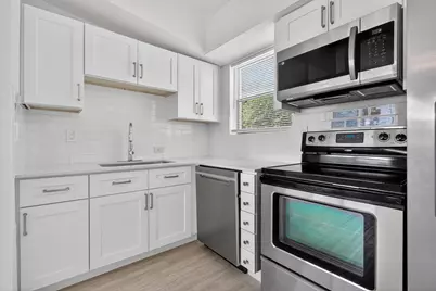 3600 SW 46th Avenue, West Park, FL 33023 - Photo 8