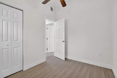 3600 SW 46th Avenue, West Park, FL 33023 - Photo 16